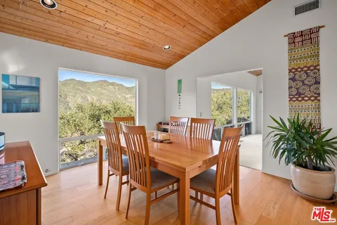 $1,899,000 | 26207 Ingleside Way, Malibu, CA 90265