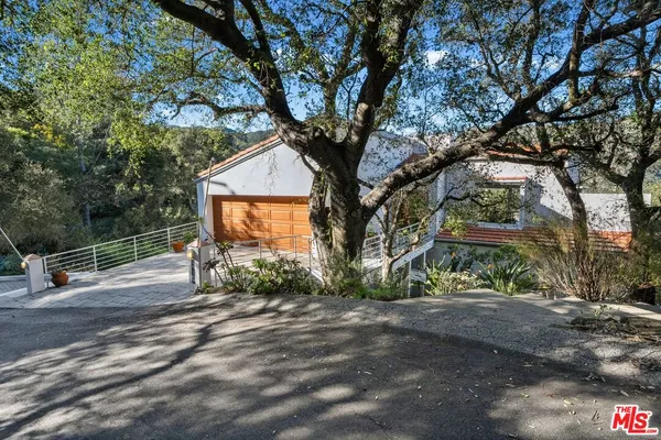 $1,899,000 | 26207 Ingleside Way, Malibu, CA 90265