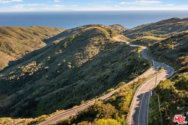 $1,899,000 | 26207 Ingleside Way, Malibu, CA 90265