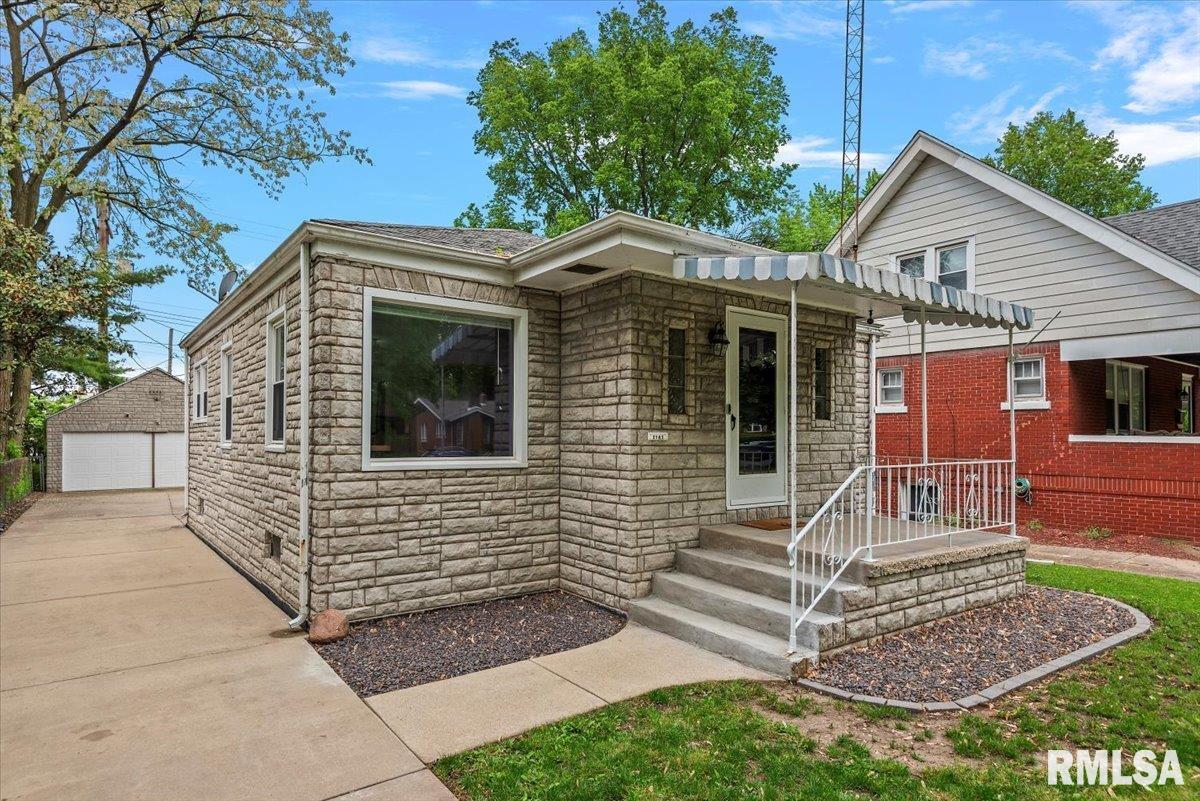 2141 South State Street Springfield, IL 62704 - Photo 3 of 35 Gallery Image 3