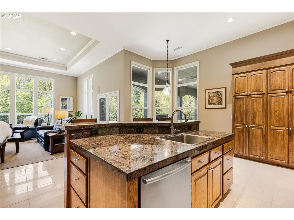 15031 South Beaton Road Oregon City, OR 97045 - Photo 12 of 48 Gallery Image 12