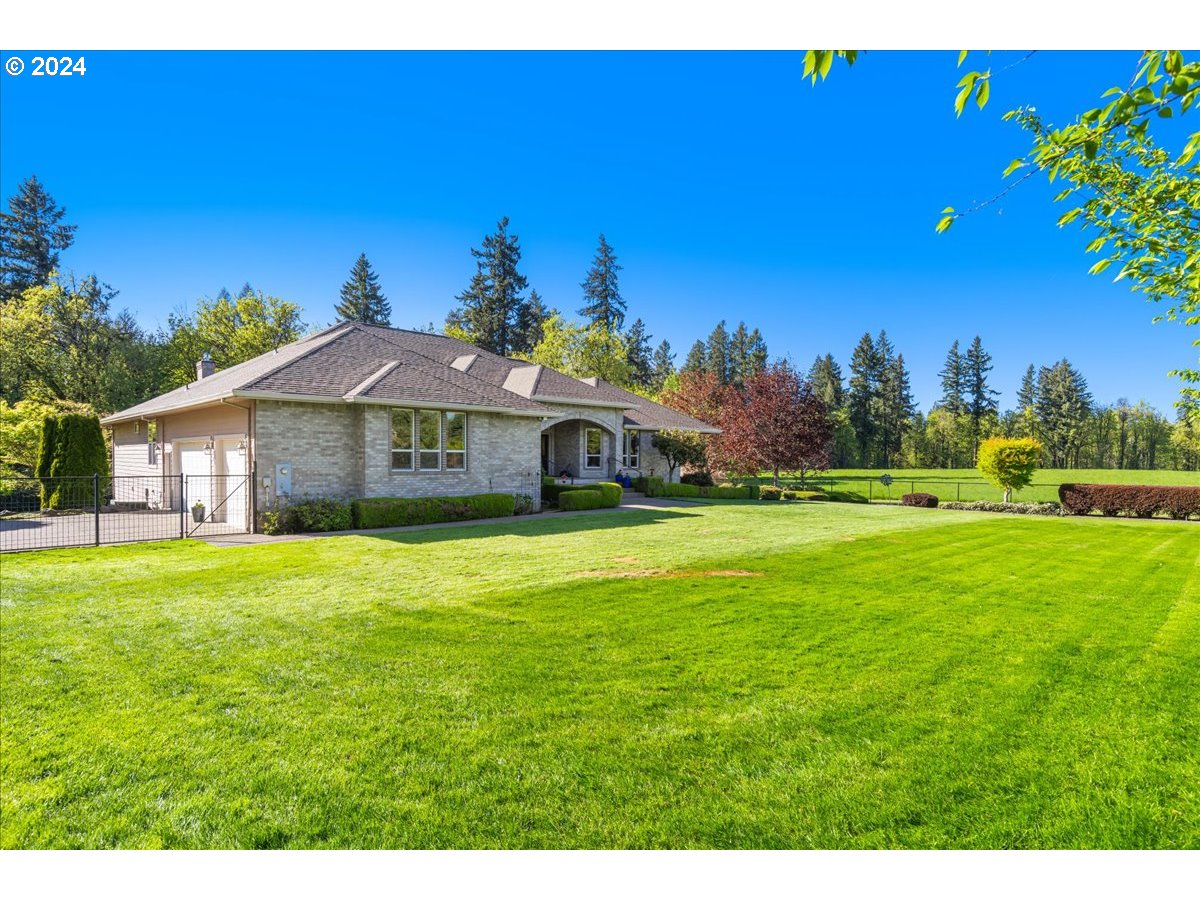 15031 South Beaton Road Oregon City, OR 97045 - Photo 36 of 48 Gallery Image 36
