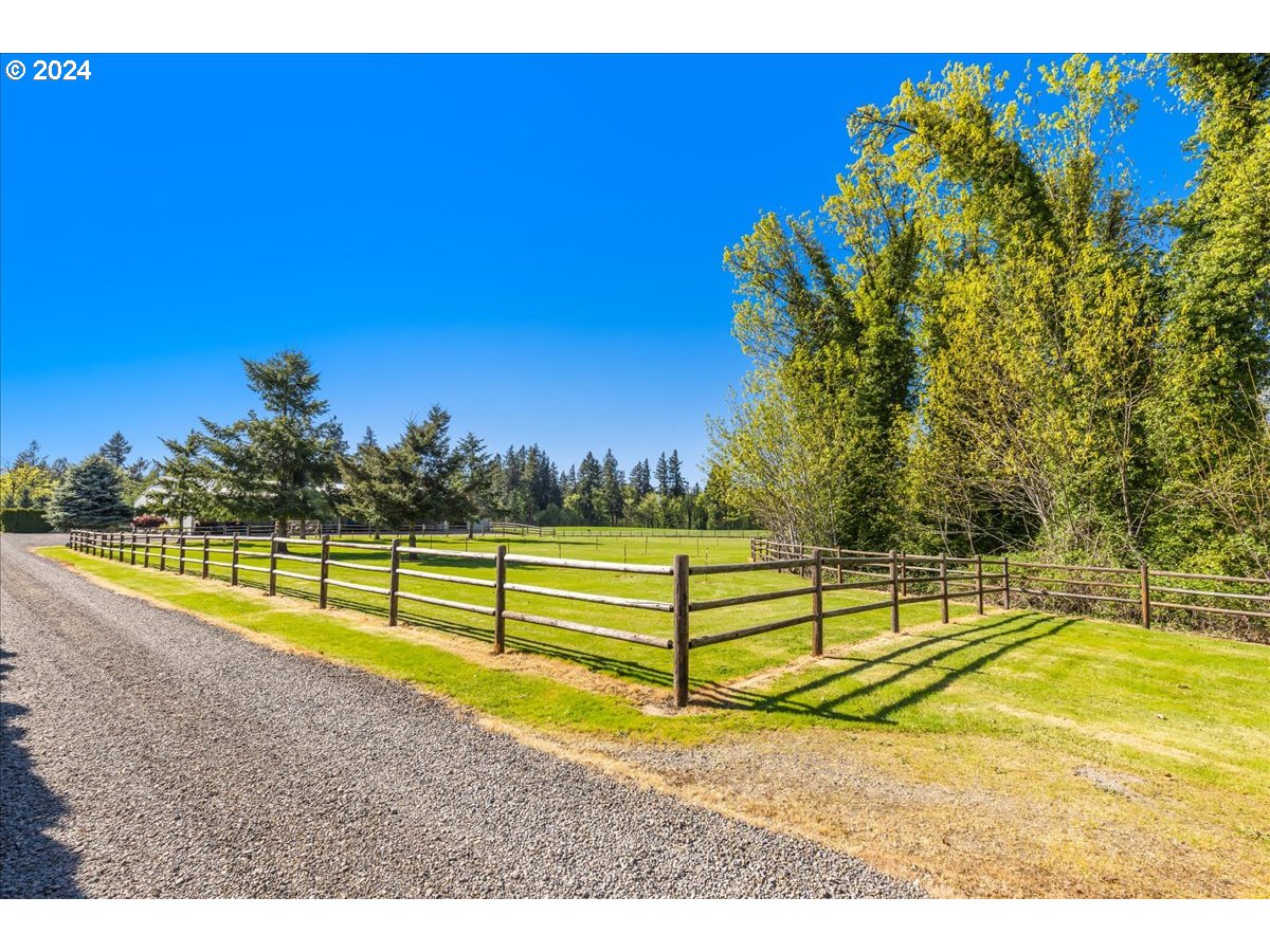 15031 South Beaton Road Oregon City, OR 97045 - Photo 40 of 48 Gallery Image 40
