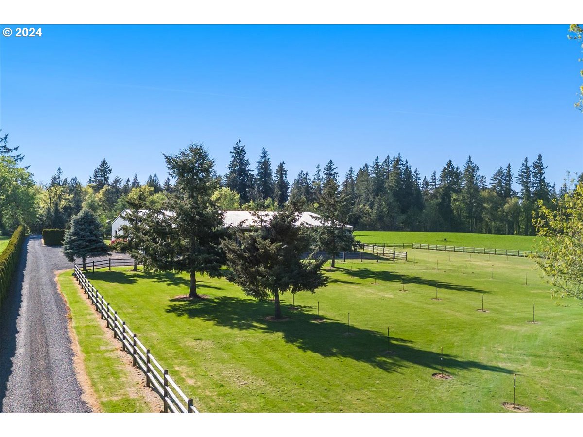 15031 South Beaton Road Oregon City, OR 97045 - Photo 41 of 48 Gallery Image 41