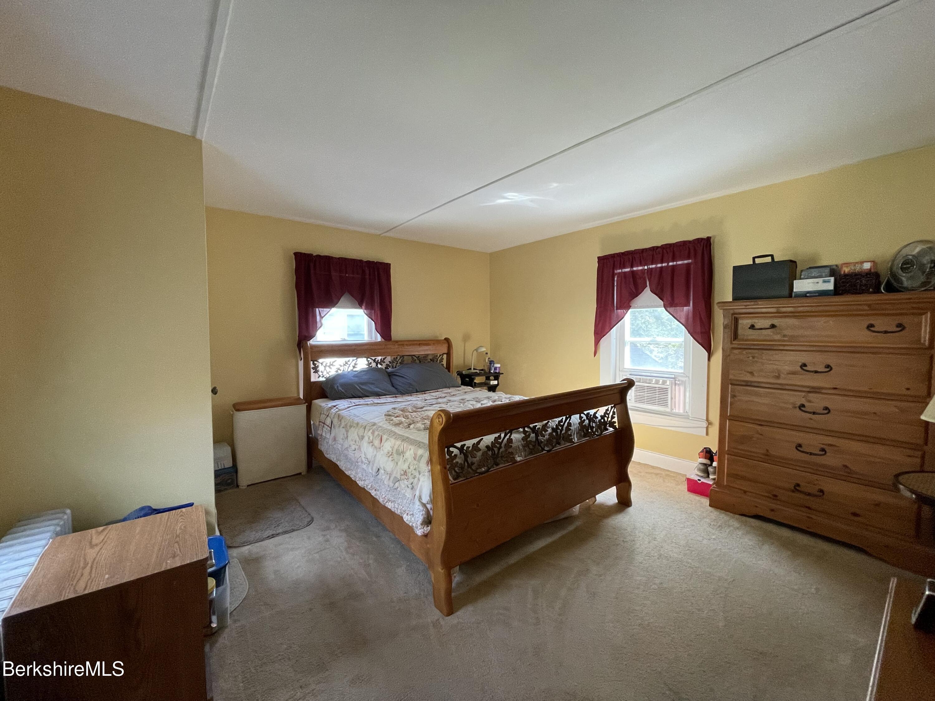 202 Cold Spring Road Williamstown, MA 01267 - Photo 9 of 14 IMG-1654