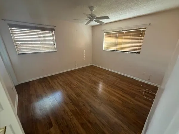 $159,900 | 18081 Southeast Country Club Drive, Unit 121, Tequesta, FL 33469