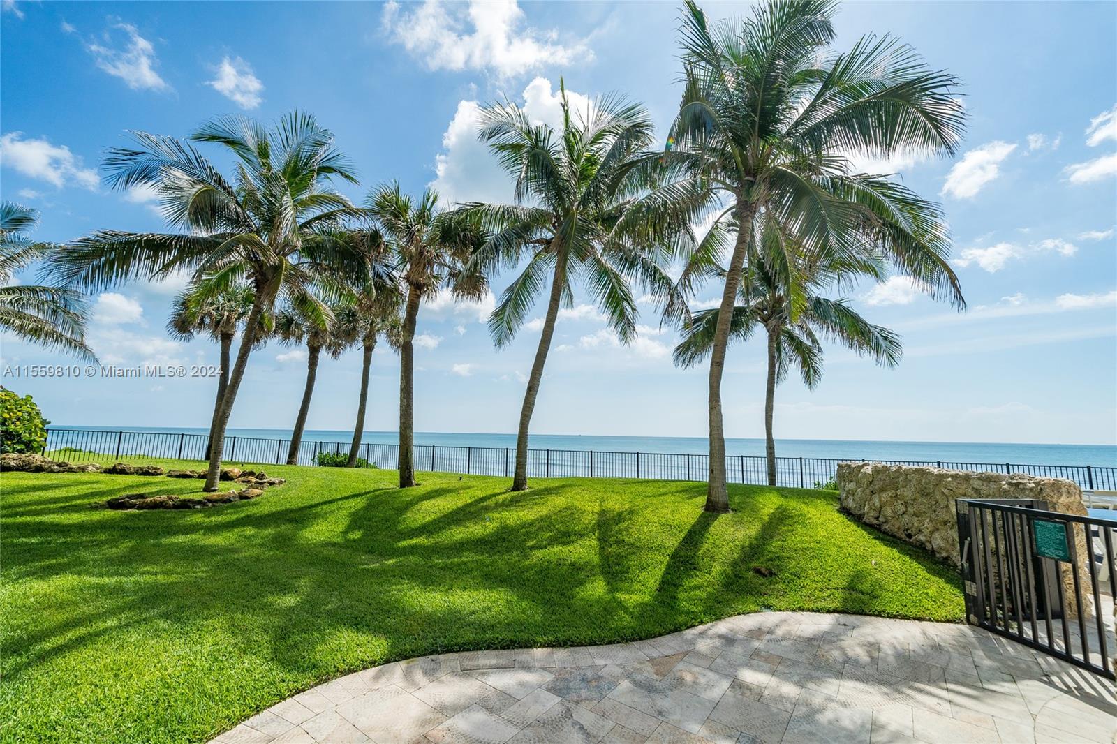 200 South Beach Road, Unit 201 Tequesta, FL 33469 - Photo 42 of 49 Gallery Image 42