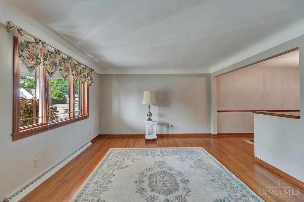3384 Rocker Drive Cincinnati, OH 45239 - Photo 10 of 55 Gallery Image 10