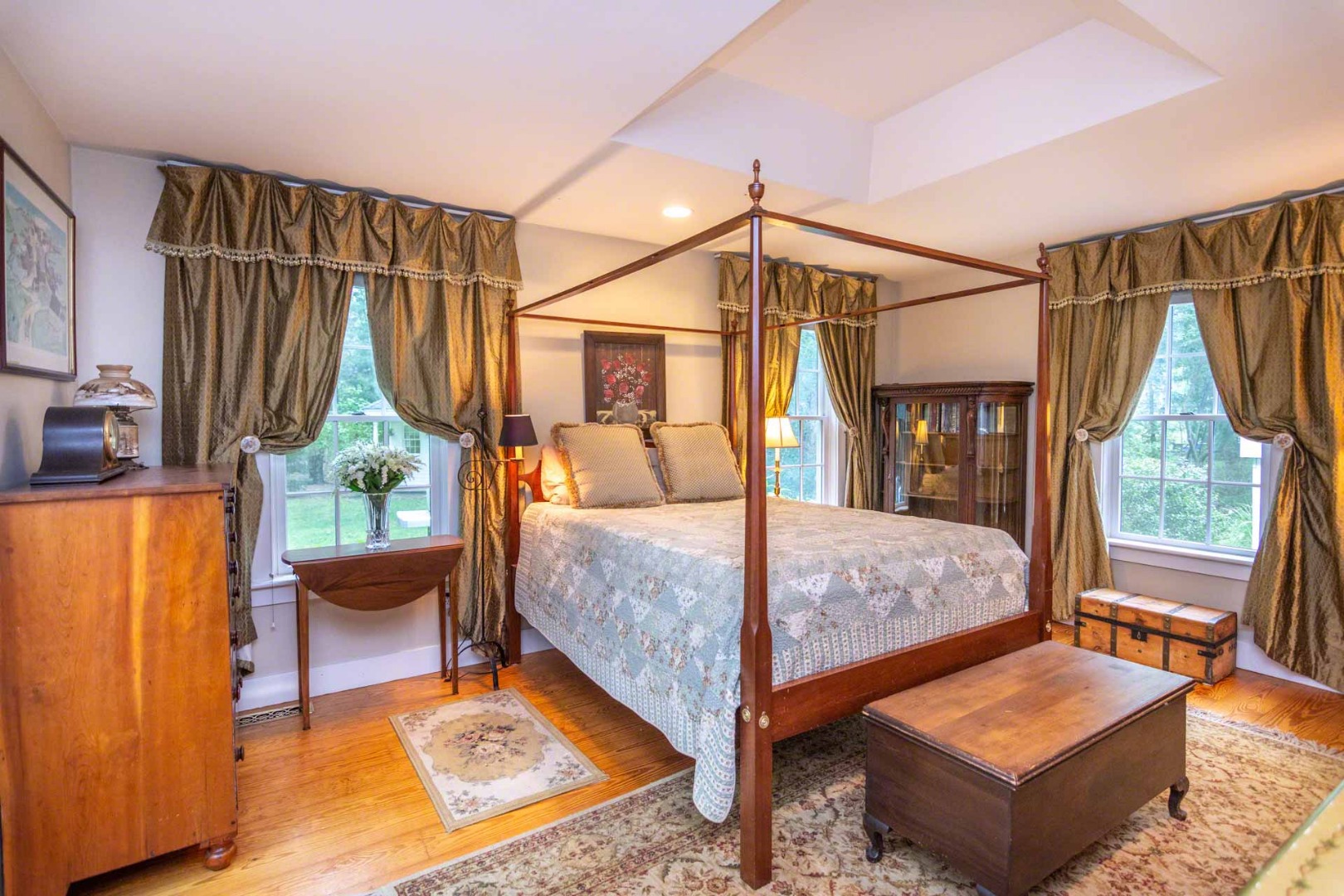 14 Bold Meadow Road Edgartown, MA 02539 - Photo 21 of 37 Master Bedroom Suite Has Private Bath and French Doors Leading Out to the Covered Deck - First Floor)