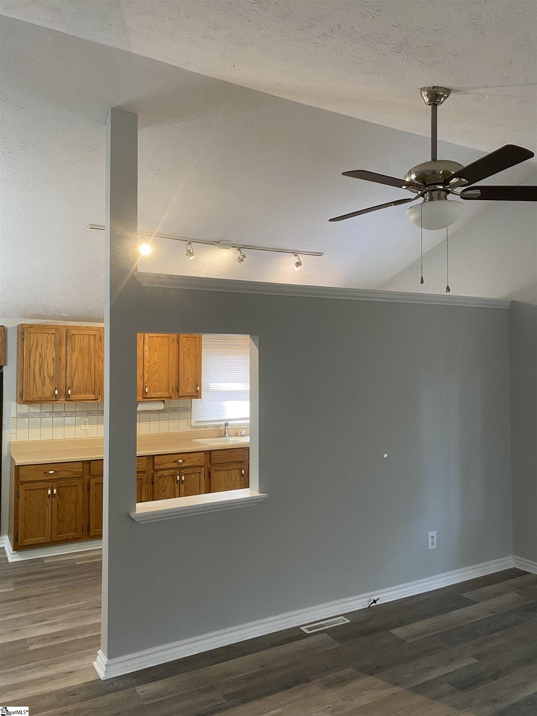 5 Old Rutherford Road Taylors, SC 29687 - Photo 14 of 36