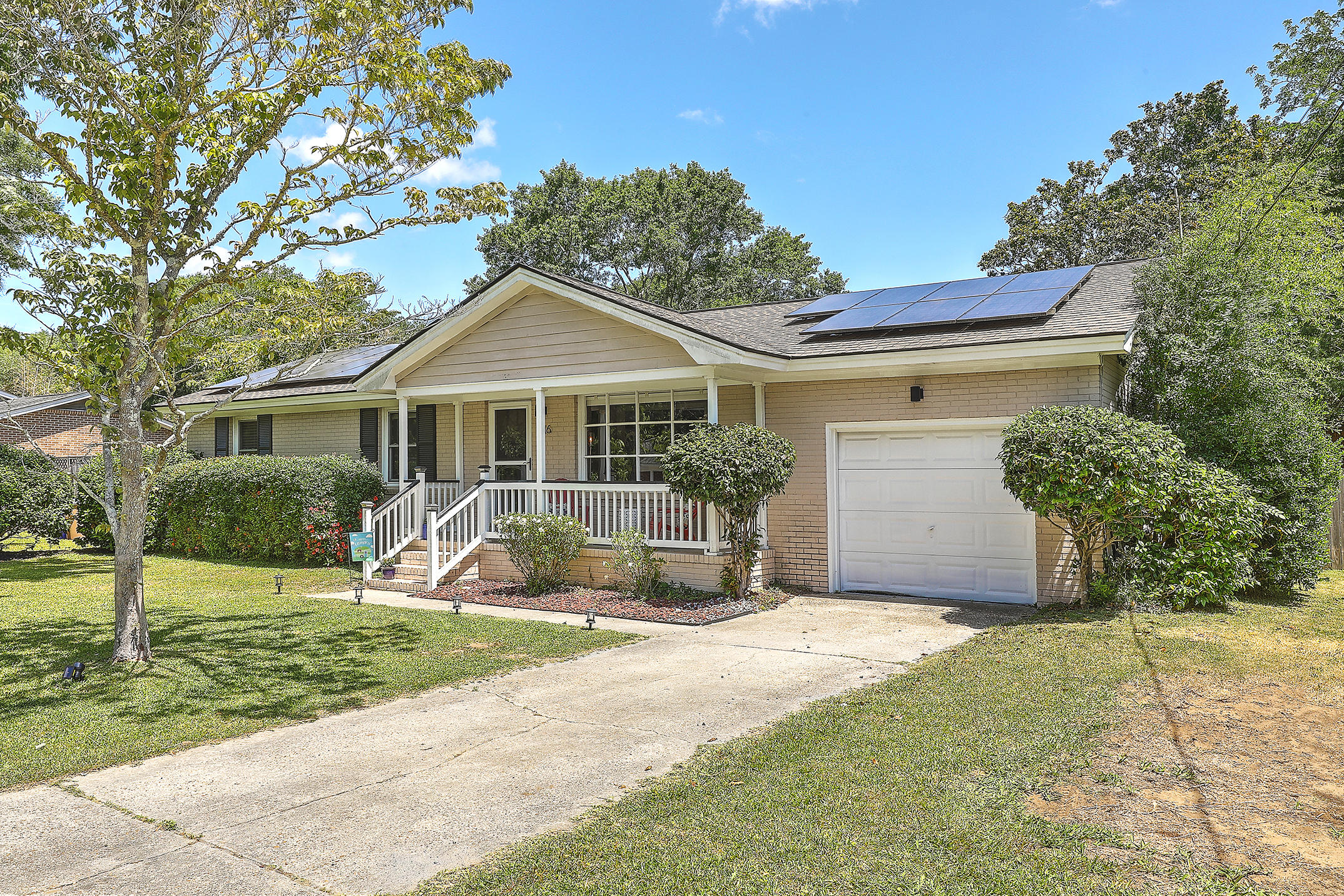 1316 Julian Clark Road Charleston, SC 29412 - Photo 8 of 47 1R3A0047_48_49_50_51_52_53