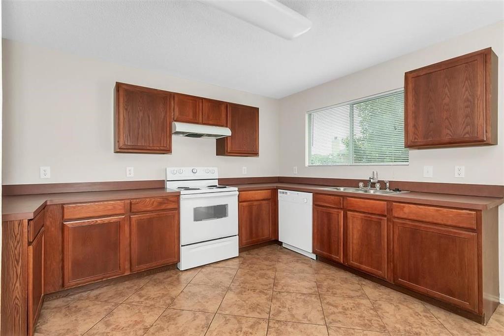 2152 Laughlin Road Fort Worth, TX 76177 - Photo 7 of 23