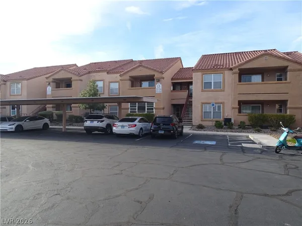 $1,175 | 1150 North Buffalo Drive, Unit 2035, Las Vegas, NV 89128