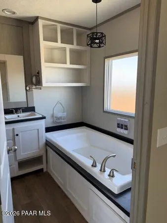 $2,044 | 10378 East Kachina Place, Dewey-Humboldt, AZ 86327