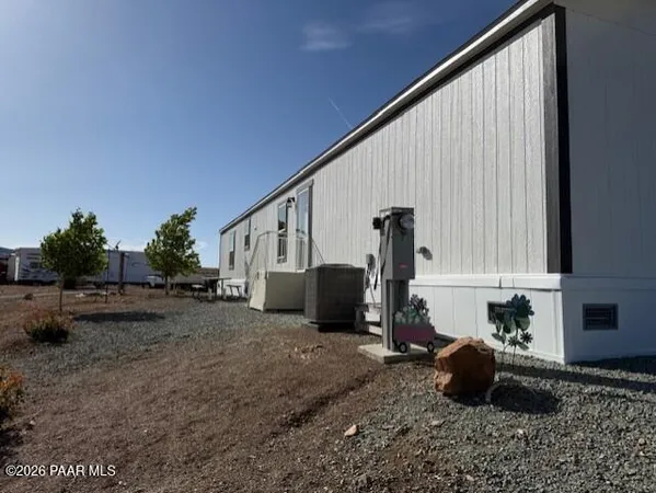 $2,044 | 10378 East Kachina Place, Dewey-Humboldt, AZ 86327