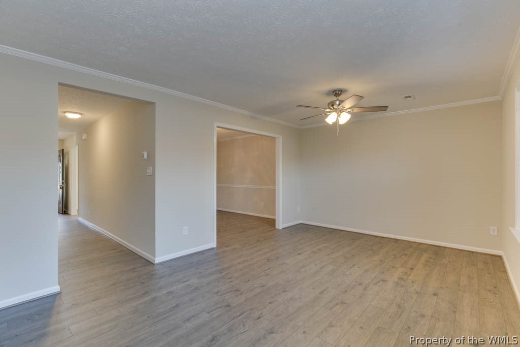 77 North Lake Loop Hampton, VA 23666 - Photo 7 of 38 Gallery Image 7