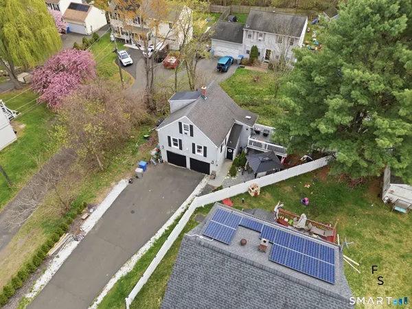 $299,000 | 135 Newell Avenue, Bristol, CT 06010