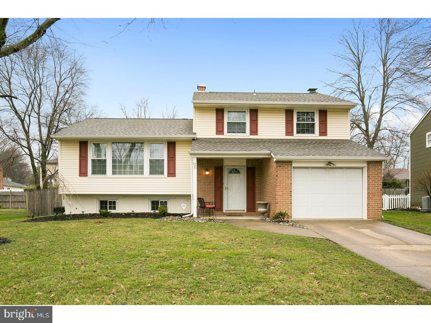 11 Firethorne Road Cherry Hill, NJ 08003 - Photo 1 of 25