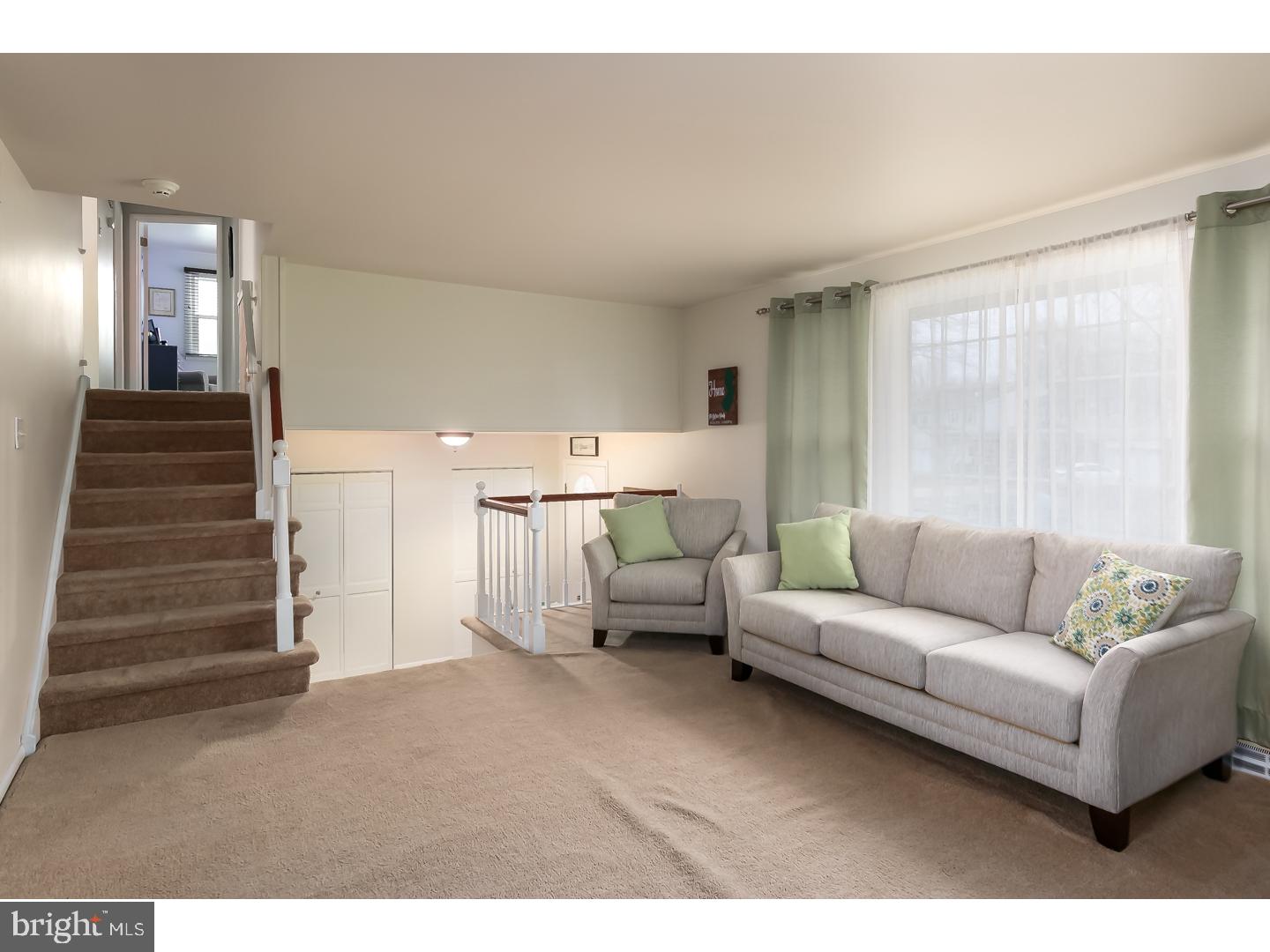 11 Firethorne Road Cherry Hill, NJ 08003 - Photo 4 of 25