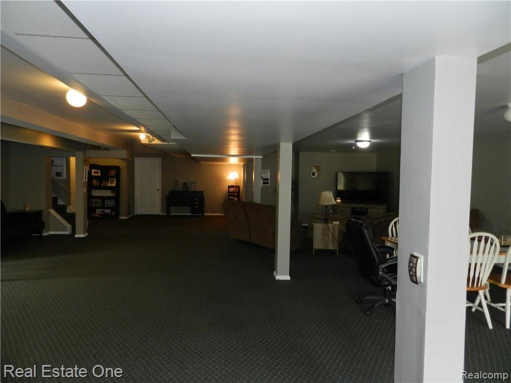 6910 Crandall Road Howell, MI 48855 - Photo 20 of 30 DSCN1871.JPG
