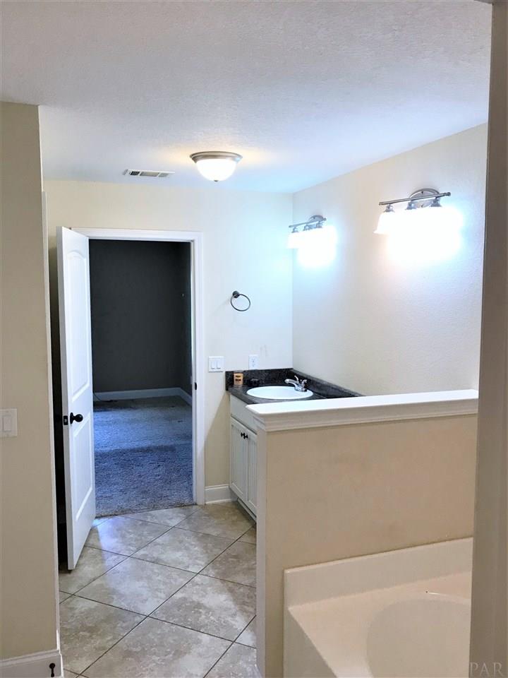3839 Adams Road Pace, FL 32571 - Photo 17 of 27