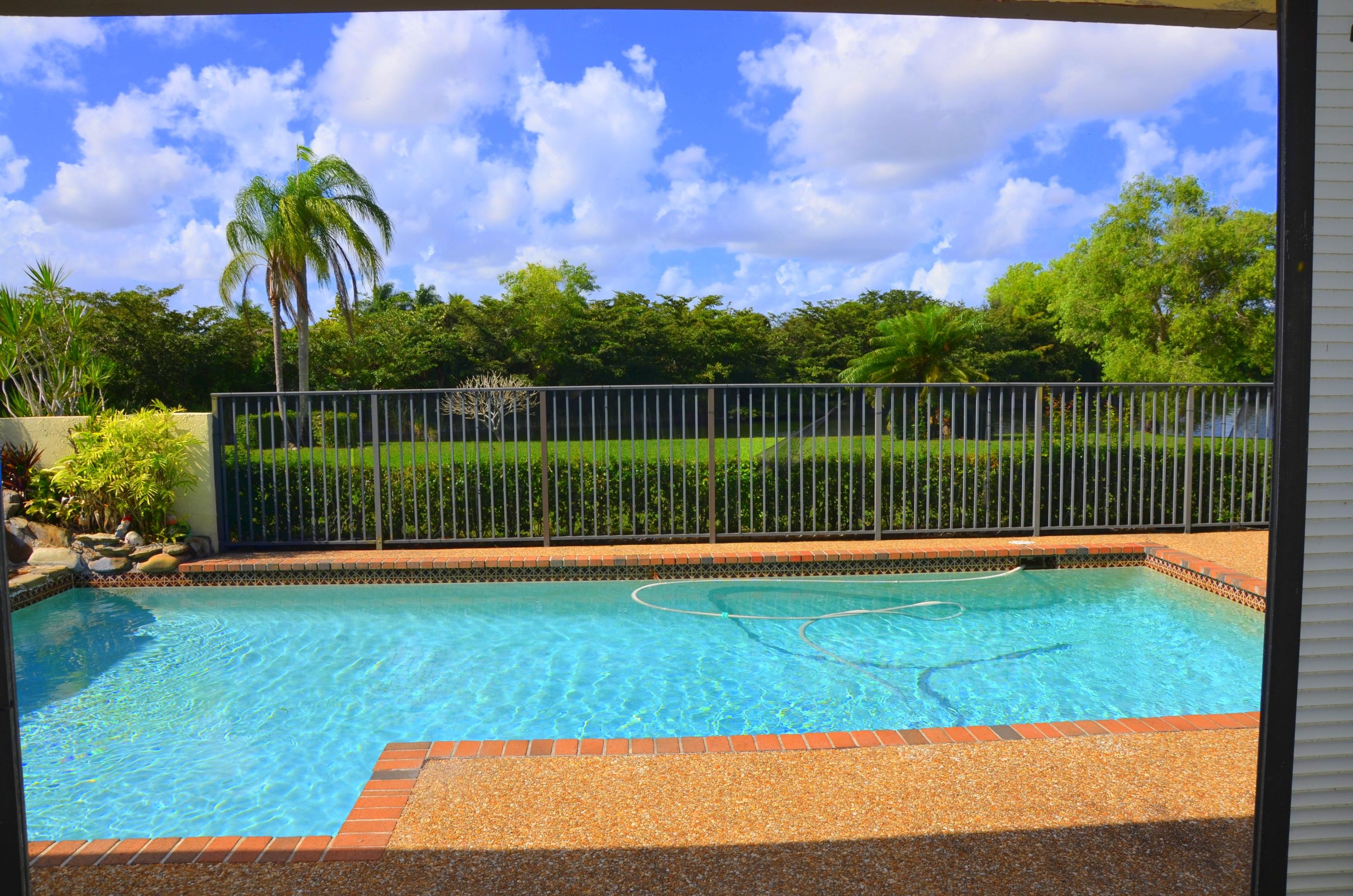 11897 Sandlake Drive Boca Raton, FL 33428 - Photo 6 of 27 Pool & patio area