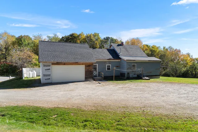 $269,900 | 772 Prescott Road, Manchester, ME 04351