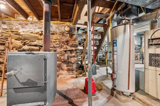 $269,900 | 772 Prescott Road, Manchester, ME 04351