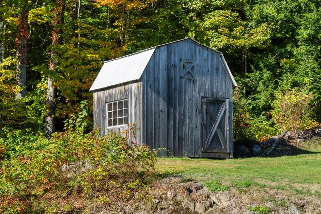 $269,900 | 772 Prescott Road, Manchester, ME 04351