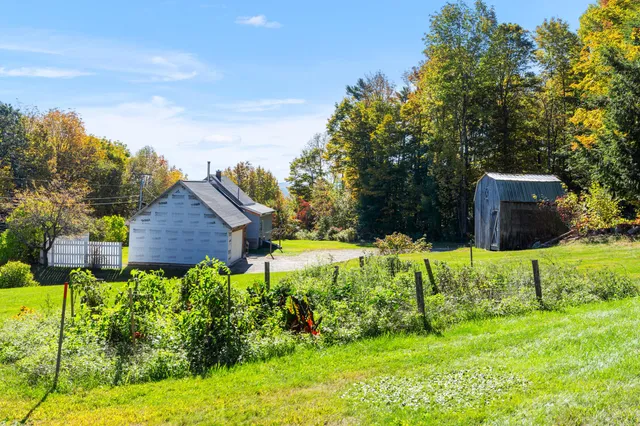 $269,900 | 772 Prescott Road, Manchester, ME 04351