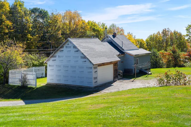 $269,900 | 772 Prescott Road, Manchester, ME 04351