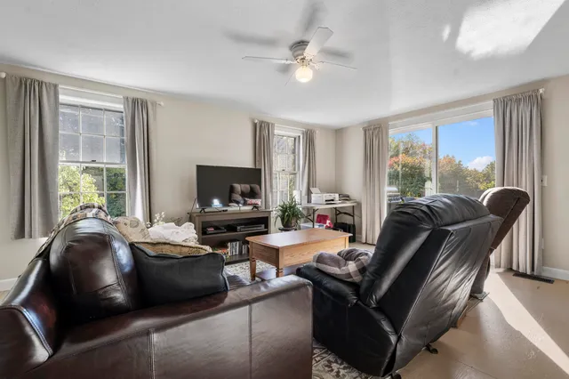 $269,900 | 772 Prescott Road, Manchester, ME 04351