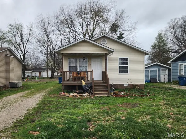 $79,900 | 2017 Tennessee Street, Poplar Bluff, MO 63901