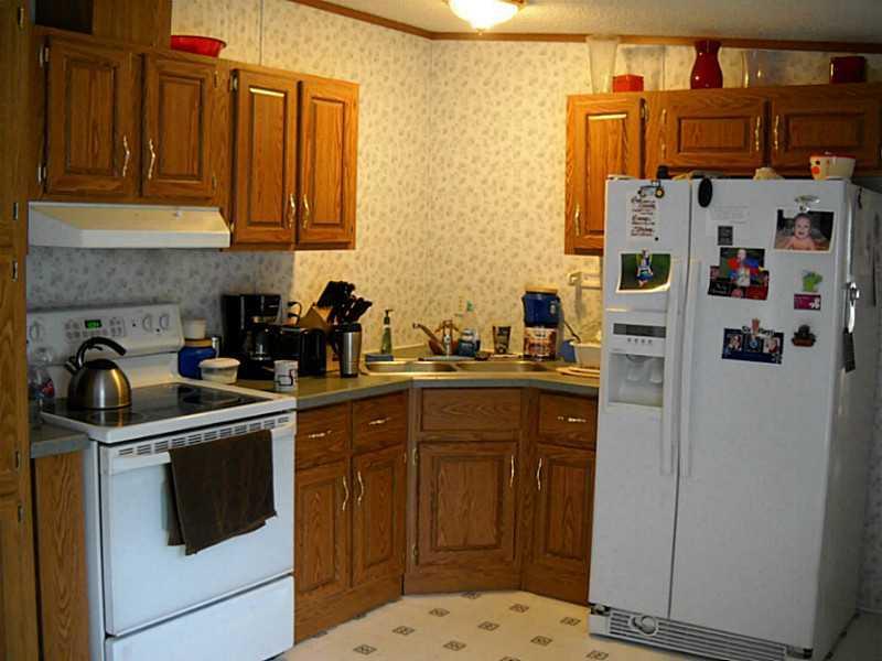 363 Friendship Road Waldoboro, ME 04572 - Photo 11 of 16 Kitchen.