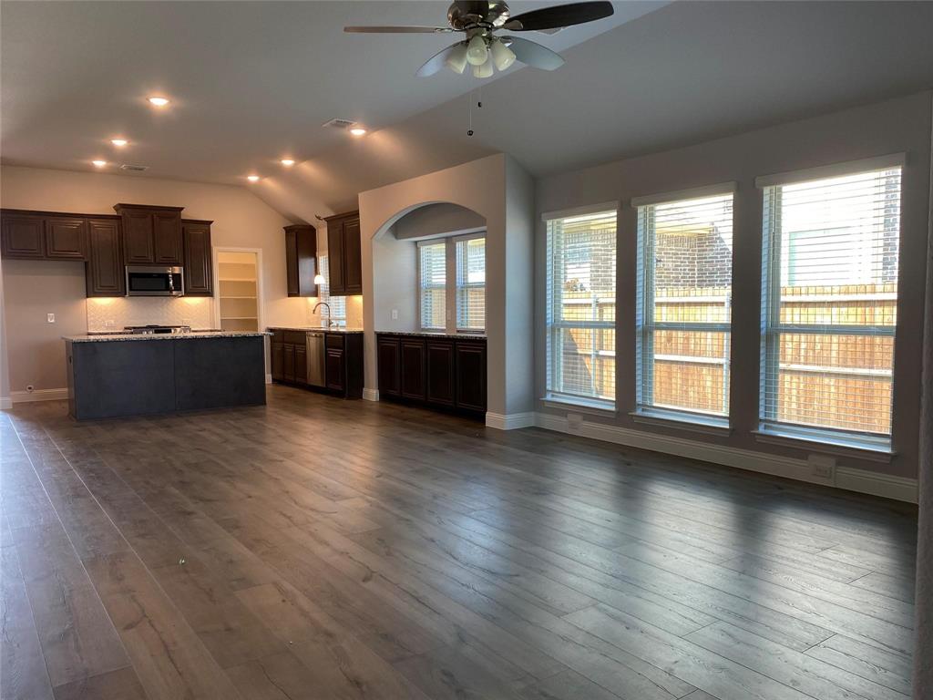 713 Smotherman Farm Road Little Elm, TX 75068 - Photo 5 of 19