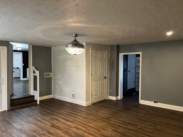 $240,000 | 33 Westwood Drive, Mount Vernon, IL 62864