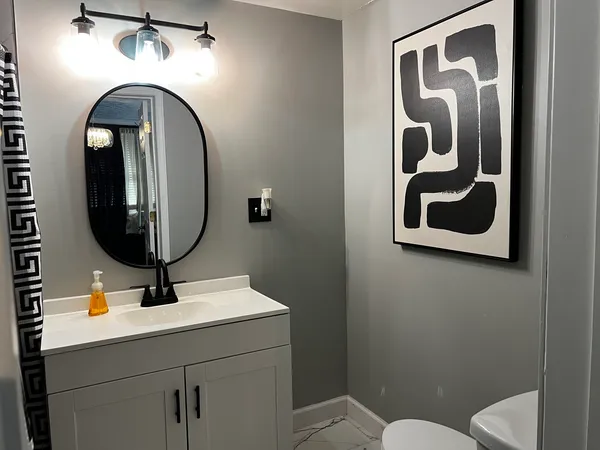 $240,000 | 33 Westwood Drive, Mount Vernon, IL 62864