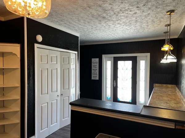 $240,000 | 33 Westwood Drive, Mount Vernon, IL 62864