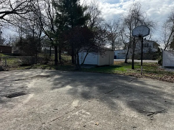 $240,000 | 33 Westwood Drive, Mount Vernon, IL 62864