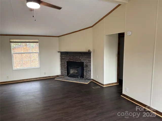 $269,500 | 55 Twin Oaks Lane, Spruce Pine, NC 28777