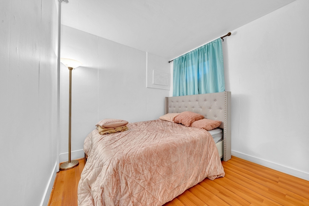 56 Park Street Hudson, MA 01749 - Photo 12 of 30