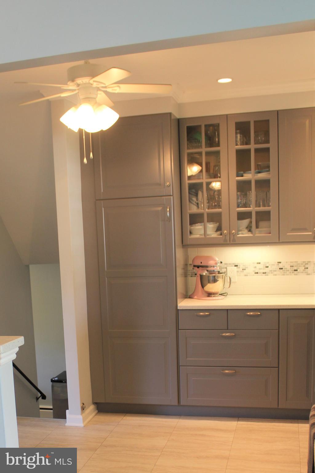 6319 Arlingham Road Flourtown, PA 19031 - Photo 8 of 30 Kitchen with Tile Flooring