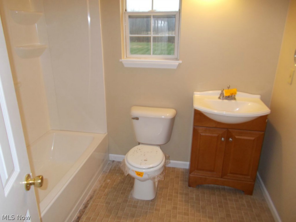 3170 Bates Road Madison, OH 44057 - Photo 7 of 15