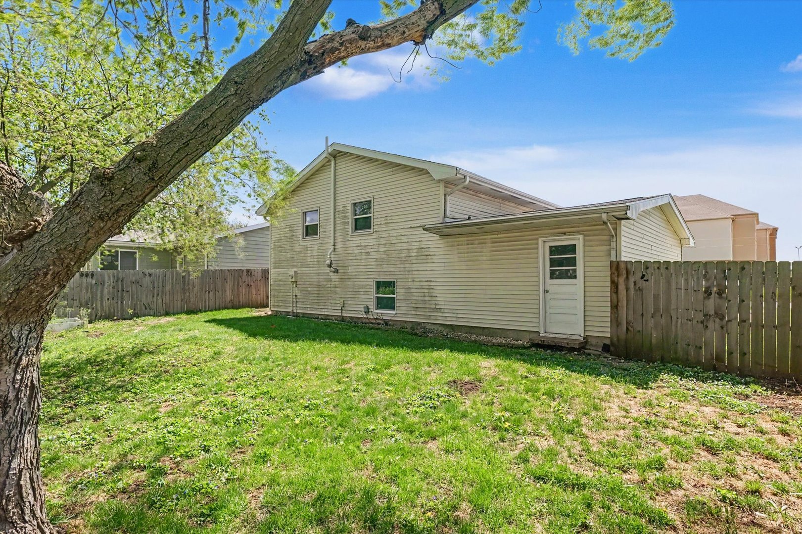 1704 Fort Jesse Road Normal, IL 61761 - Photo 33 of 36