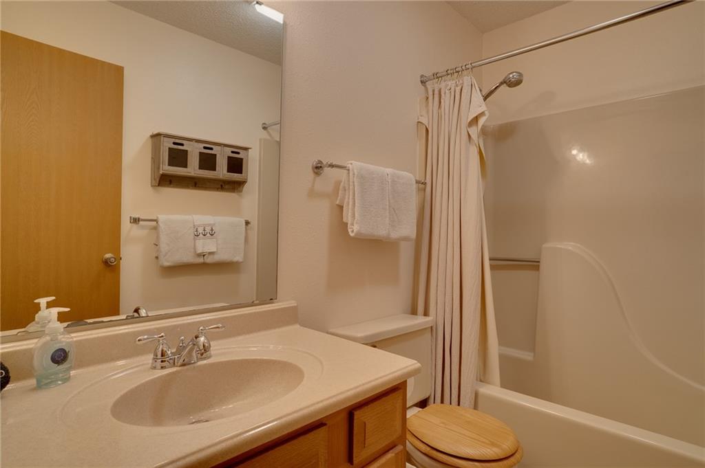 5499 3 Seasons Road, Unit F1 Osage Beach, MO 65065 - Photo 16 of 47