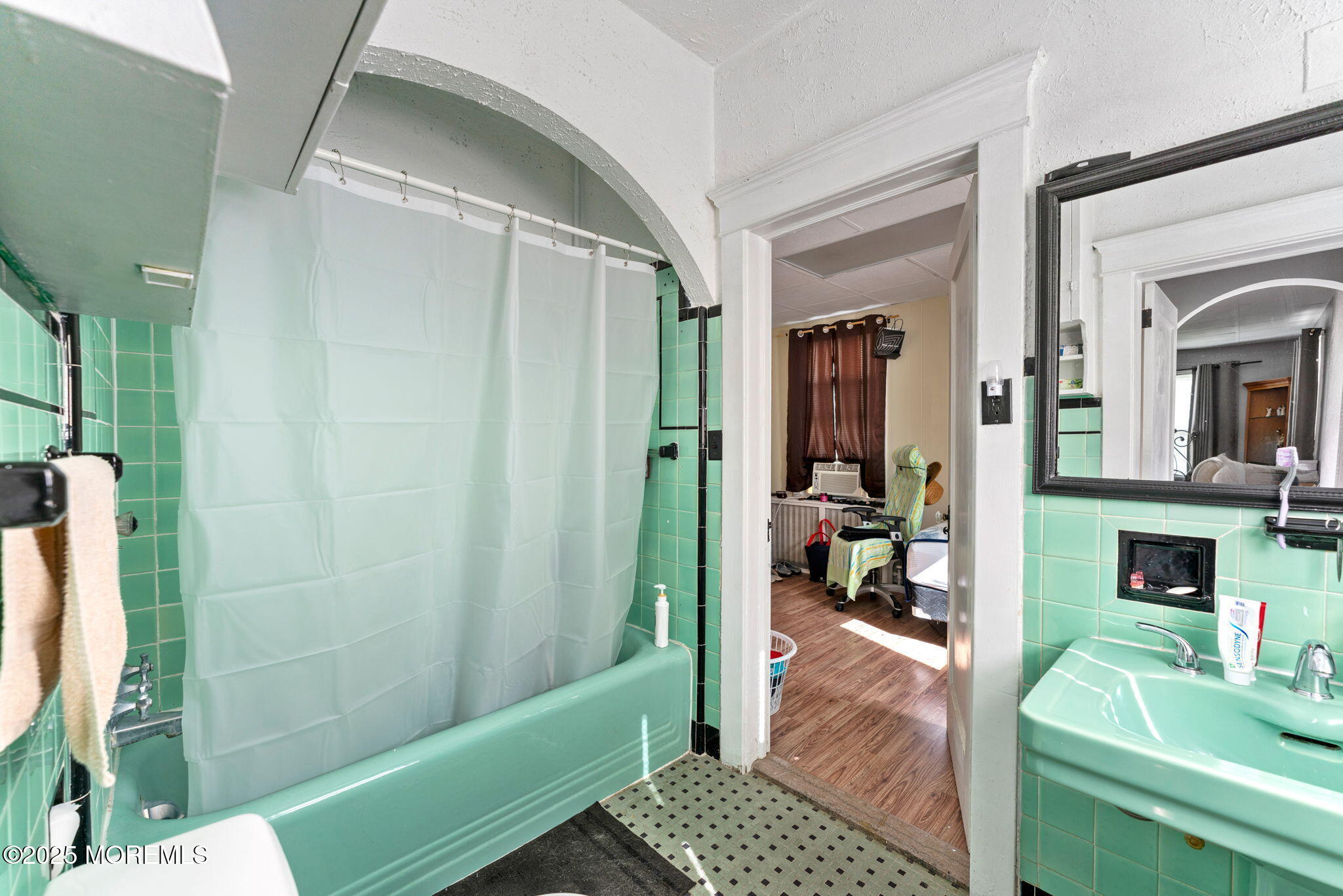 7th Avenue Neptune, NJ 07753 - Photo 30 of 35 16-web-or-mls-RLS-55