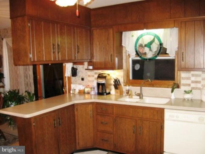 5655 Stone Road Frederick, MD 21703 - Photo 11 of 19 Kitchen #2