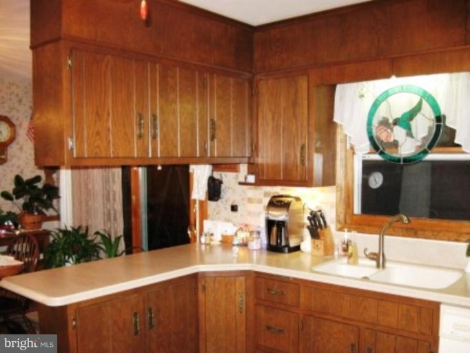 5655 Stone Road Frederick, MD 21703 - Photo 12 of 19 Kitchen #3