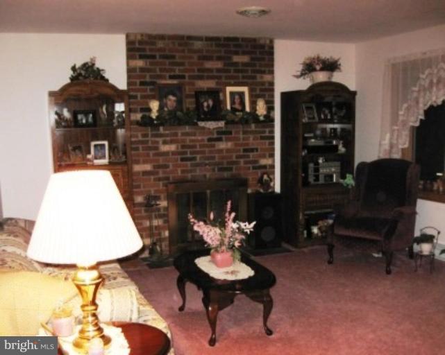 5655 Stone Road Frederick, MD 21703 - Photo 14 of 19 Living Room #3