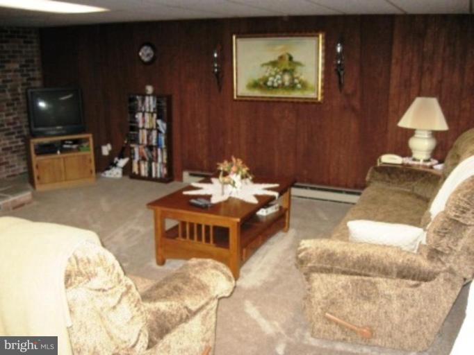 5655 Stone Road Frederick, MD 21703 - Photo 18 of 19 Family Room #3